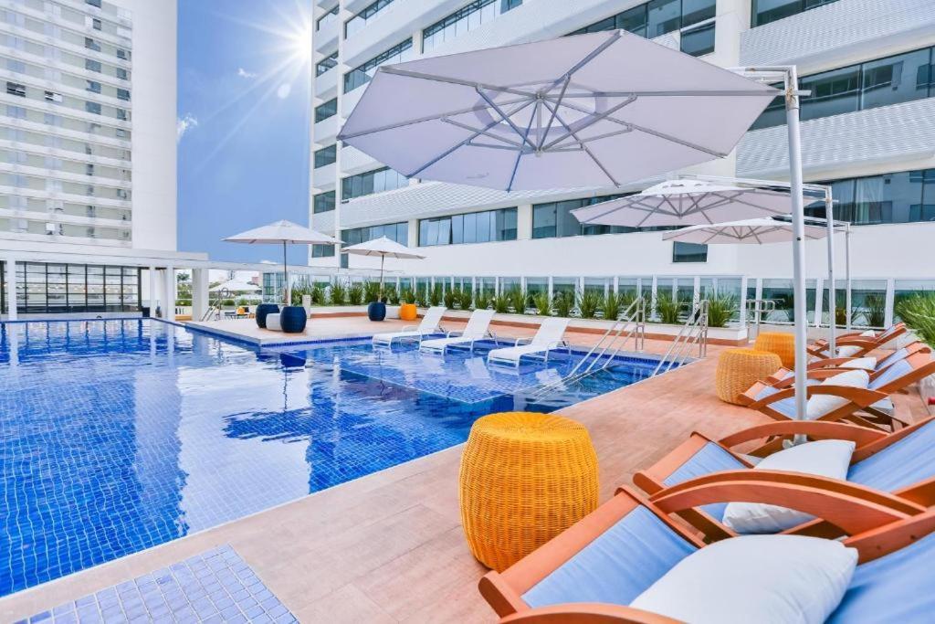 Suite Tripla Hotel America Кампус-дус-Гойтаказис Экстерьер фото